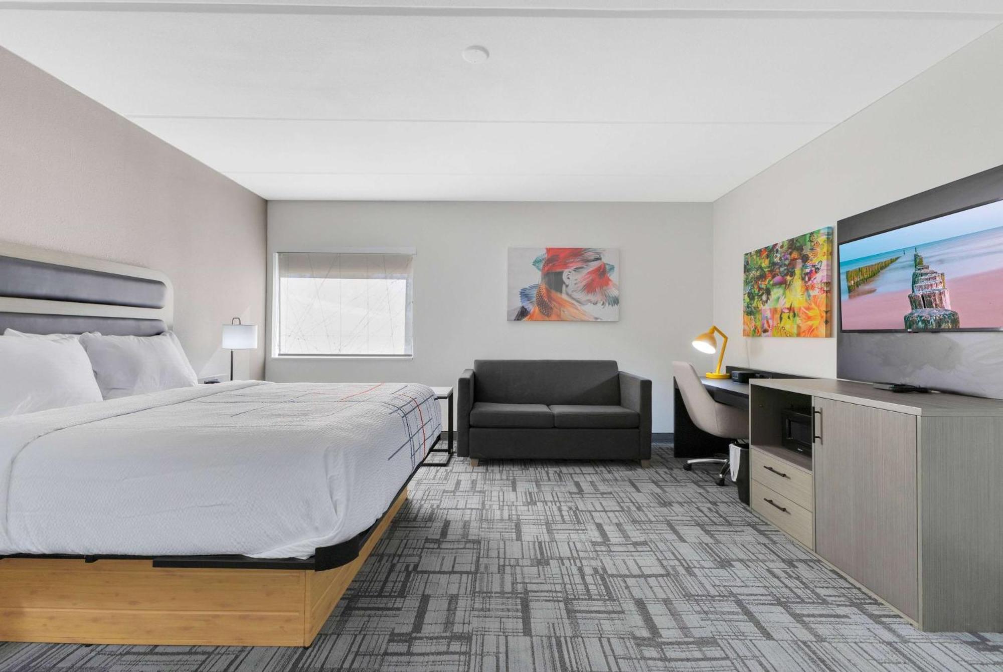 La Quinta Inn & Suites By Wyndham Jacksonville Mandarin Bagian luar foto